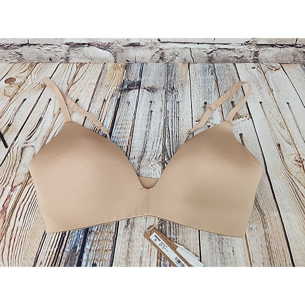 NEW Skims Wireless Form T-Shirt Bra Size 34C Clay Color